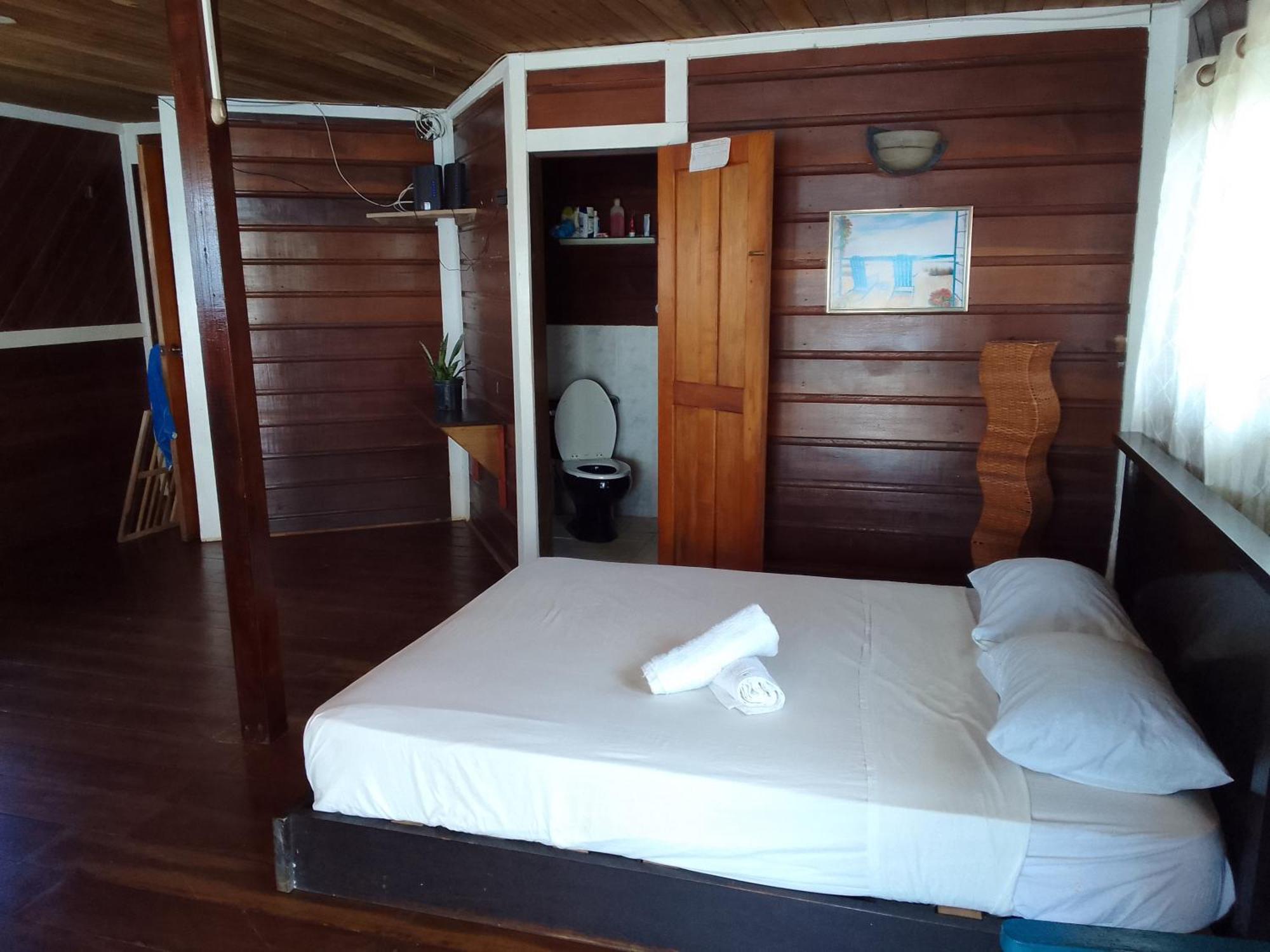 Casa Elba Sobre El Mar Villa Bocas del Toro Exterior photo